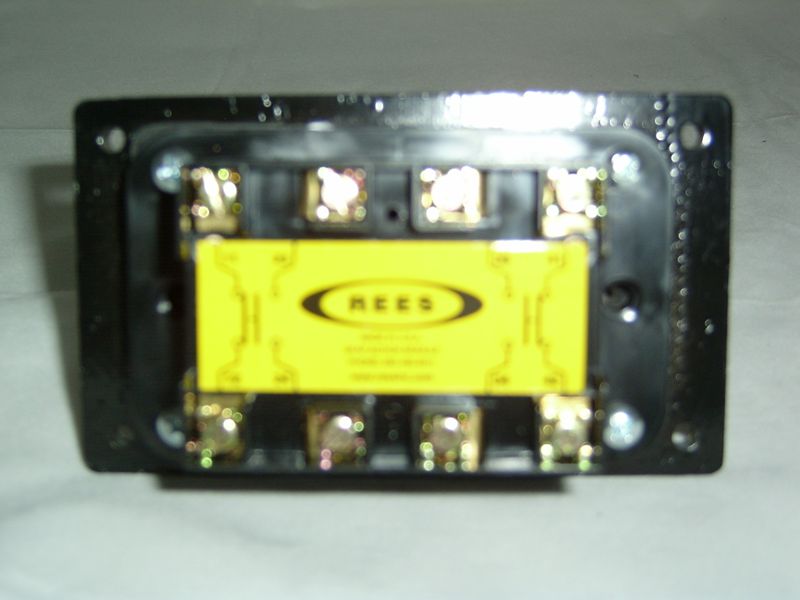 04917-112 Push Button Switches with Larger Mounting Pattern