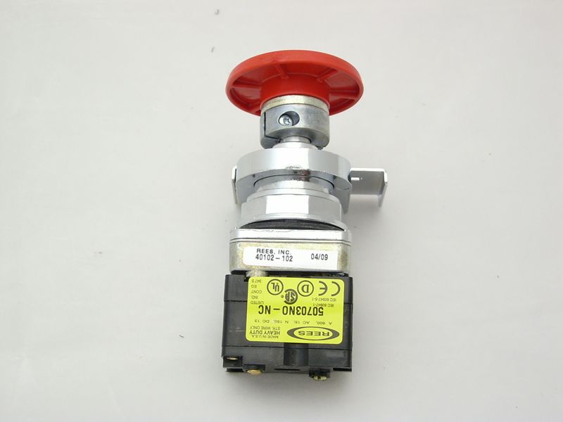 40102-102 30.5mm Mushroom and Rope Pull Operators