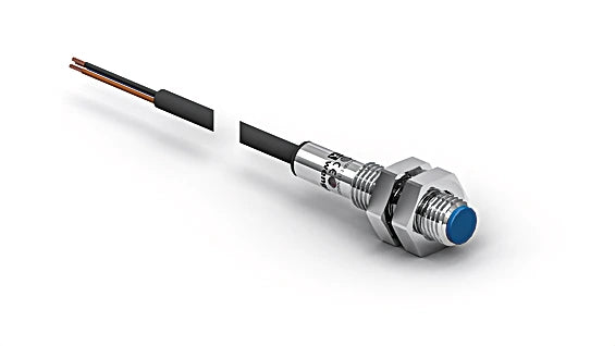 I08H034 - Rugged Inductive Sensor with Enhanced Switching Distance and Easy Installation