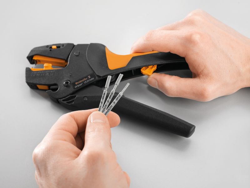 1468880000 - Efficient Wire Stripping Tool for 0.25-6 mm² Conductors