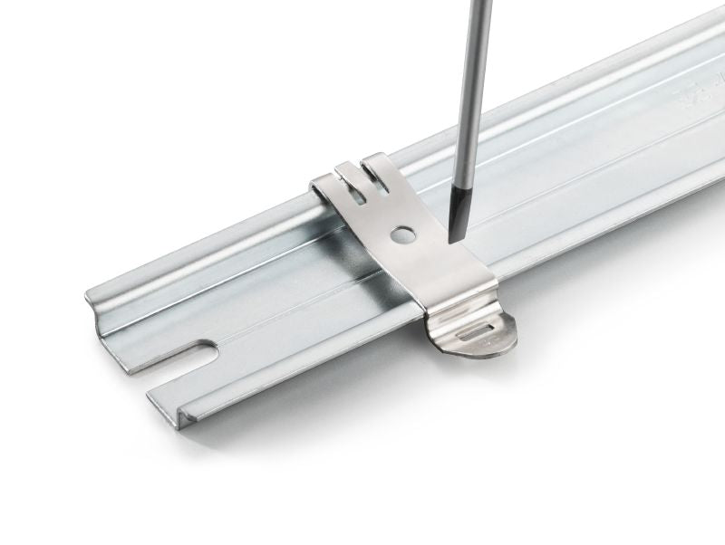 0636800000 - Silver M5 Mounting Foot, 50.2mm Height, RoHS Compliant (Pack of 40)