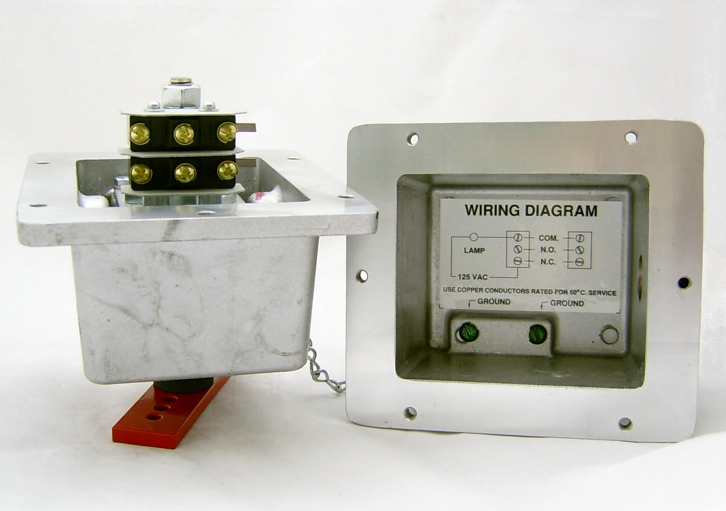 04966-200 Explosion Proof Switch with Actuating Arm & Broken Cable Detection