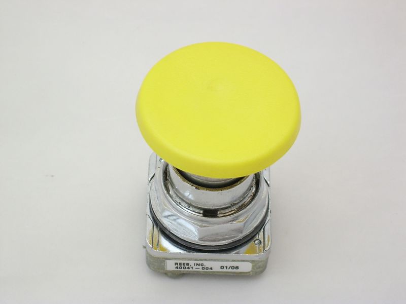 40041-004 30.5mm Push Buttons