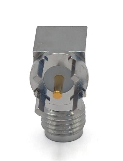 BU-1420701306 - Right Angle SMA Connector for 0.62" PC Mount  (Pack of 20)