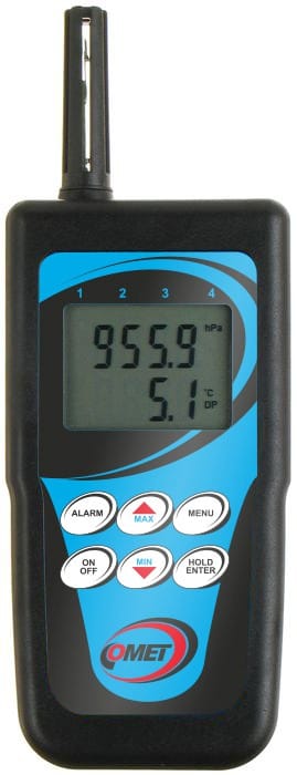 Thermometer-hygrometer with magnetic temperature probe