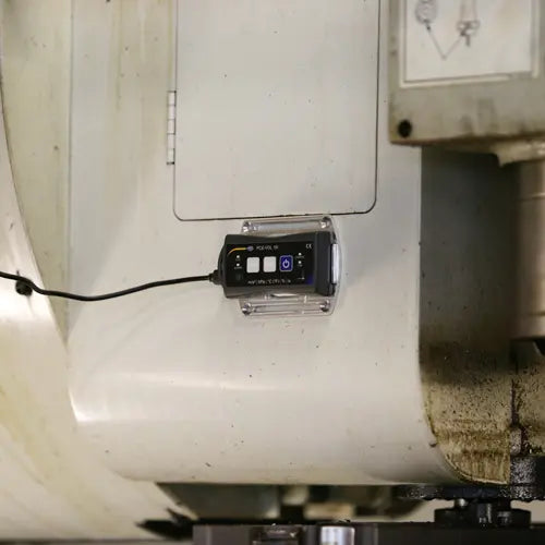 PCE-VDL 16I - Compact 3-Axis Accelerometer for Multi-Environment Monitoring