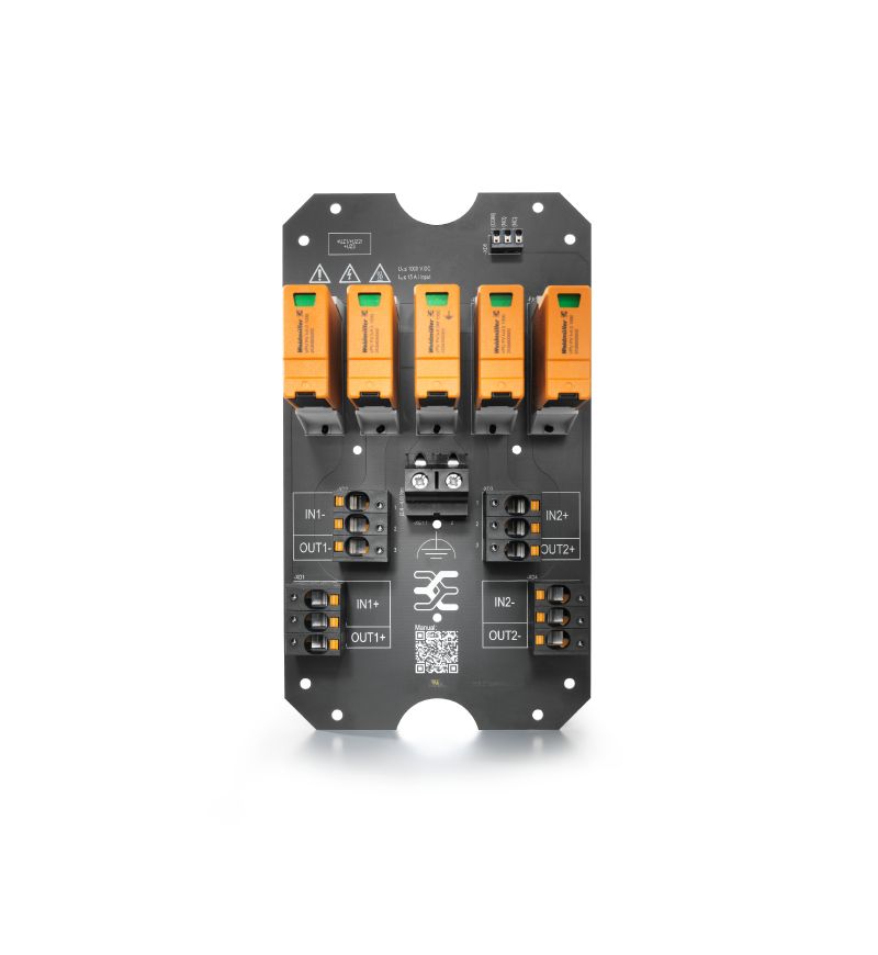 2737630000 - Solar Combiner Box with 6 MPPTs, 2 Inputs, Surge Protection