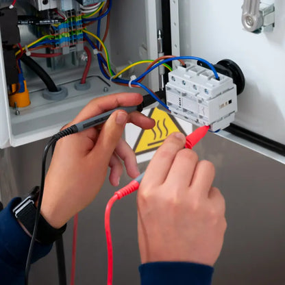 PCE-IT 120 - Compact Insulation Tester Up to 8 GΩ, OLED Display