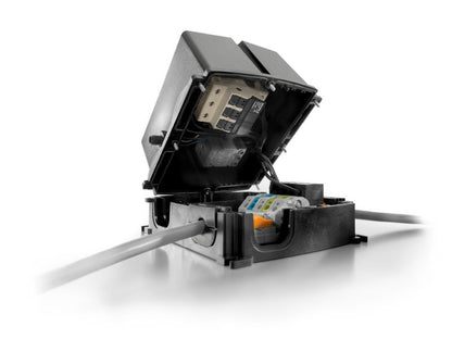 8000028513 - IP65 Power Distribution Box with Maintenance Switch