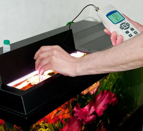 PCE-228 - Handheld pH Meter with Excel Data Storage & Temperature Sensor