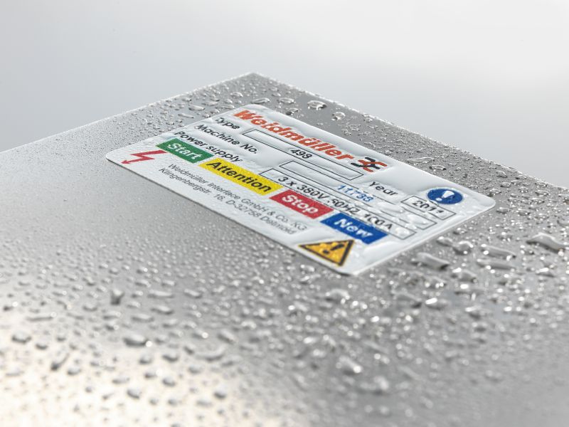 1175850000 - 54x85mm Self-Adhesive MetalliCard with Transparent Strip  (Pack of 100)