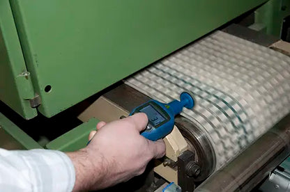 PCE-DT 65 - Digital Handheld Tachometer with Laser and Probes