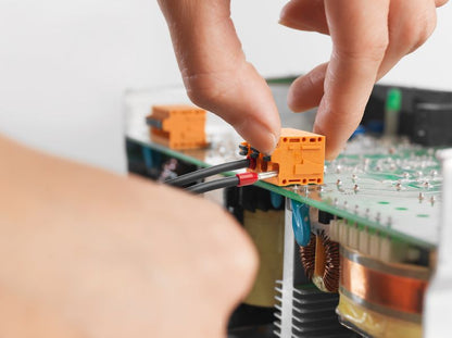 2667470000 - 7.50mm Orange PCB Terminal with 7 Poles and 90° Angle  (Pack of 25)