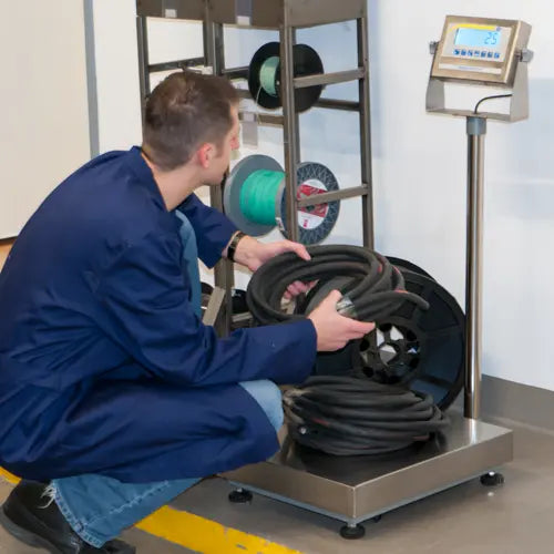 PCE-EP 30P1 - Versatile Industrial Counting Scale with Detachable Tripod & IP54 Housing