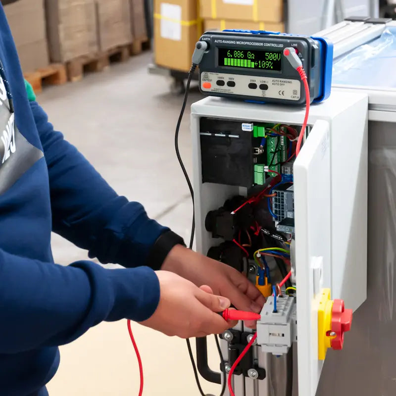 PCE-IT 120 - Compact Insulation Tester Up to 8 GΩ, OLED Display