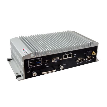 MNR-320P Built-in PoE Connectors (4 ports)