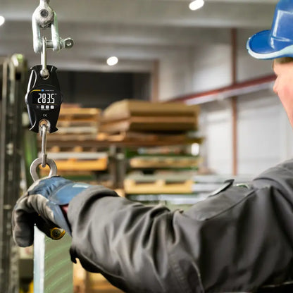 PCE-HS 300N - 300kg Metal Crane Scale with HOLD Function & ISO Certificate