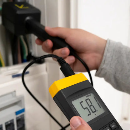 PCE-G28 - Portable EMF Gauss Meter with 3-Axis Sensor