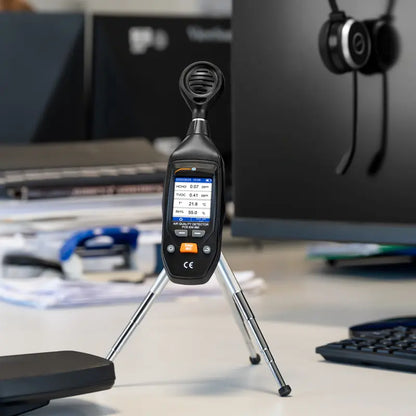 PCE-EM 880 - Multifunctional Thermometer for HCHO, TVOC & Humidity Tracking