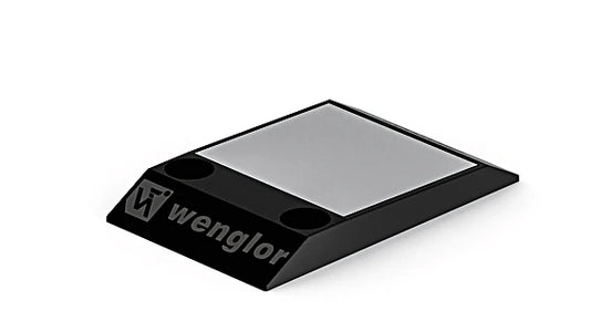 Z90R007 - Vertical Aluminum Reflector with Fixing Holes, 14g Weight
