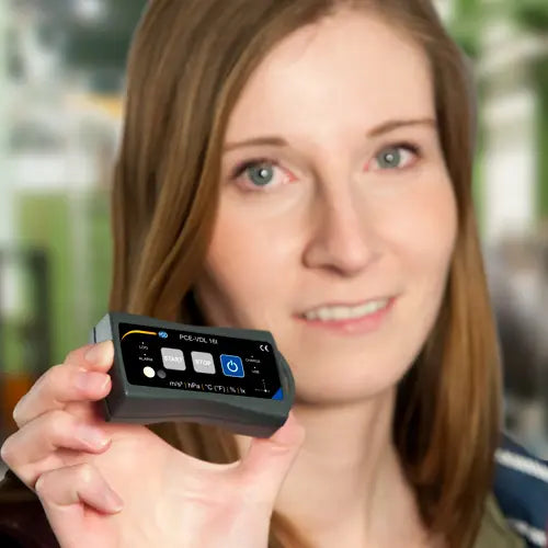 PCE-VDL 16I - Compact 3-Axis Accelerometer for Multi-Environment Monitoring