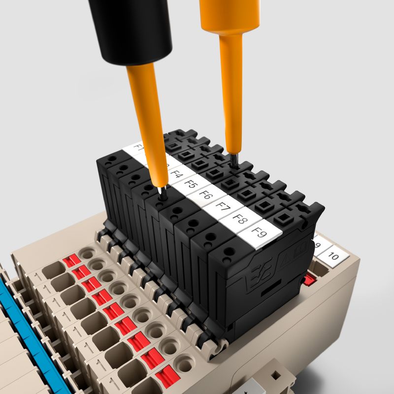 2428990000 - RoHS Certified 10mm² PUSH IN Terminal with 57A Capacity  (Pack of 20)