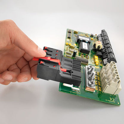 2737810000 - 3-Pole 10.16mm PCB Connector, 180° Push-In Design  (Pack of 24)