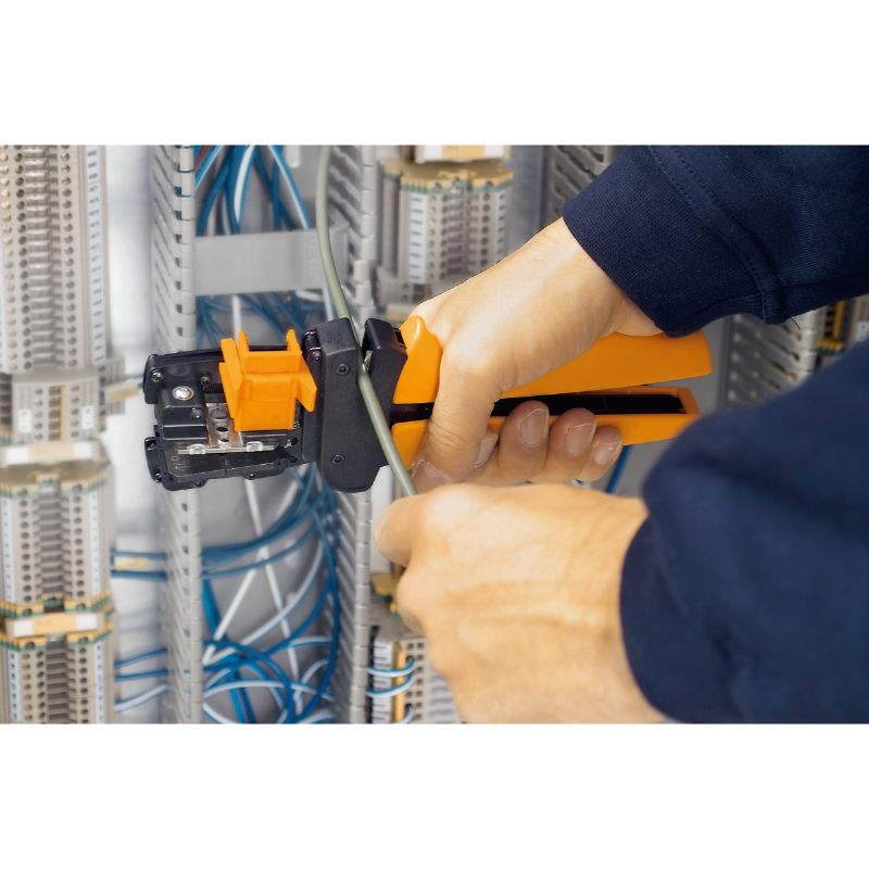 9202230000 - AWG Stripping Tool for 0.12-6 mm² Conductors