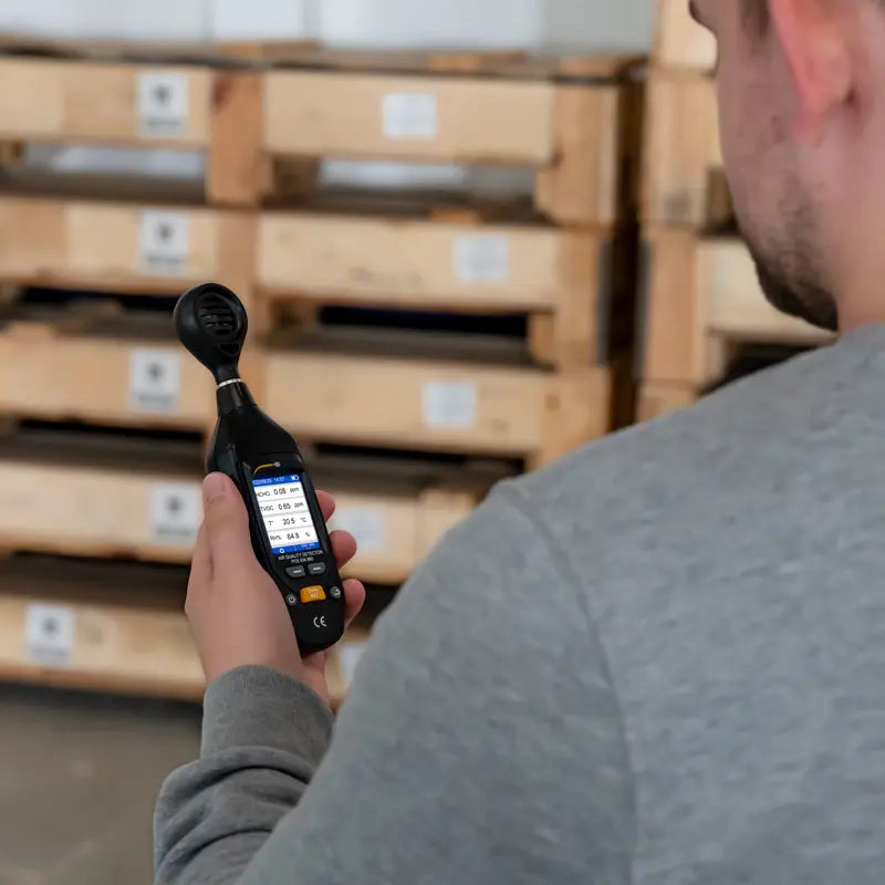 PCE-EM 880 - Multifunctional Thermometer for HCHO, TVOC & Humidity Tracking
