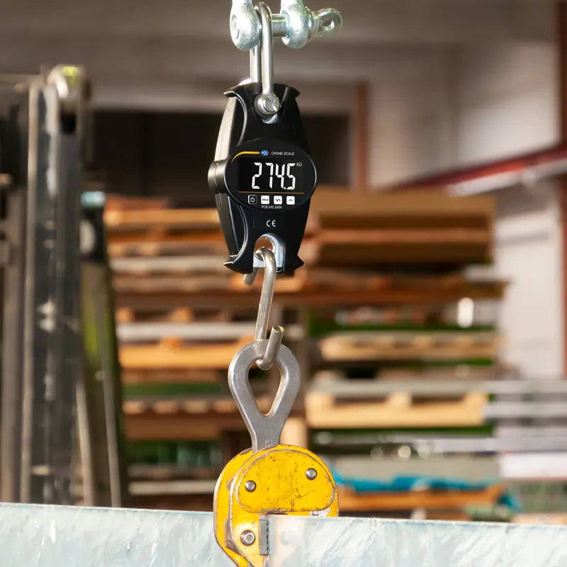 PCE-HS 300N - 300kg Metal Crane Scale with HOLD Function & ISO Certificate