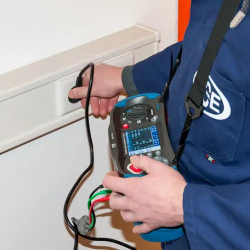 PCE-ITE 50 - Versatile 3.5" Insulation Tester for Electrical Safety Measurements