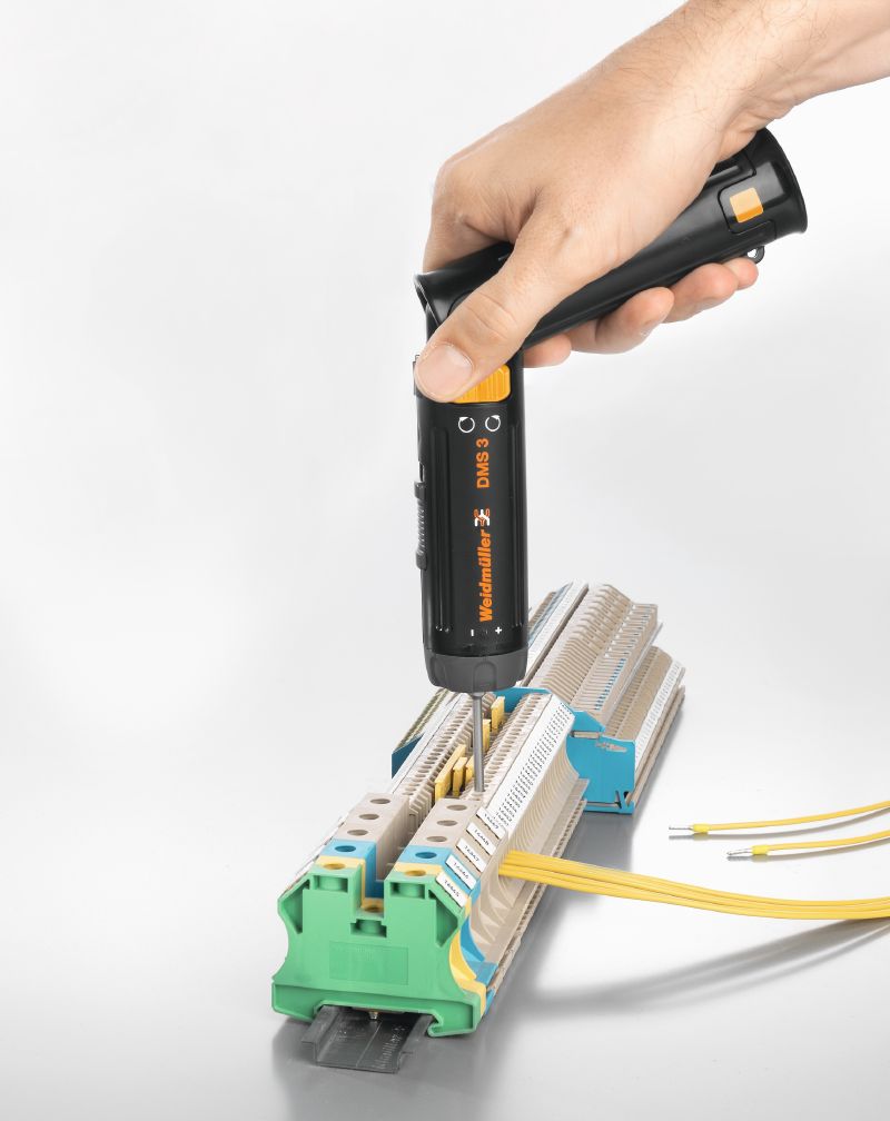9017450000 - DMS 3 Rechargeable Torque Screwdriver Set with Bits