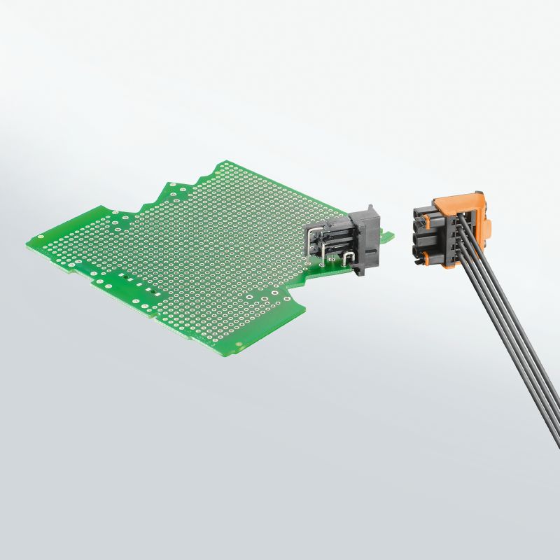 1421750000 - 5.00mm 90° PCB Connector with 4 Poles  (Pack of 78)