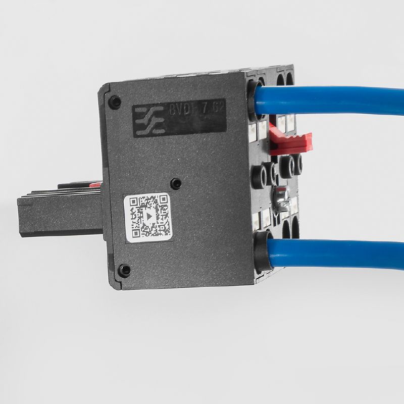 2720490000 - 3-Pole 180° PCB Plug-In Connector with Tension-Clamp  (Pack of 24)