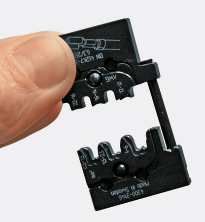 1830643 - 4.8mm Flat Plug Module Insert, Durable Design