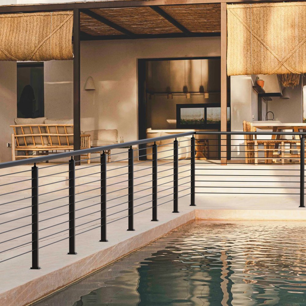 HR-004 - Durable 36" SUS304 Steel Railing Post for Decks & Balconies