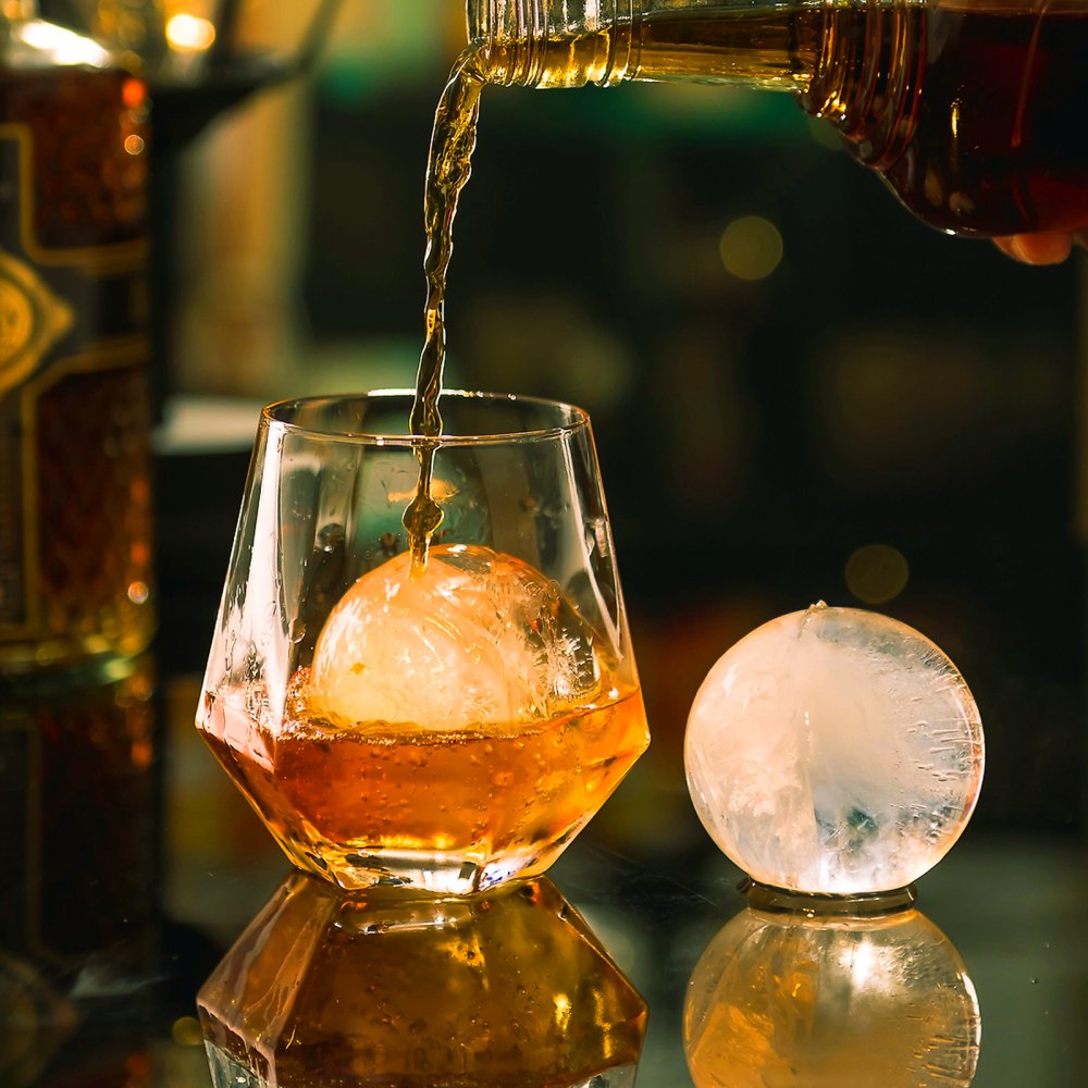 KH-B03 - 2.1" Aviation Aluminum Ice Ball Maker for Fine Drinks