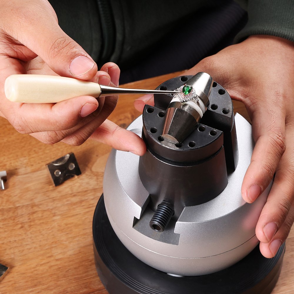 JH-O5YC001BP - Chrome-Plated 5" Steel Ball Vise for Engraving & Machining