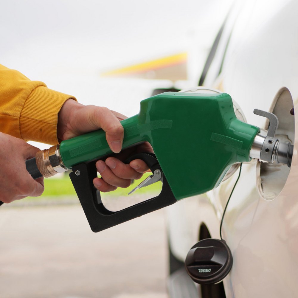 AC-11A-15/16 - Automatic Shut-off Aluminum Fuel Nozzle with 360° Swivel