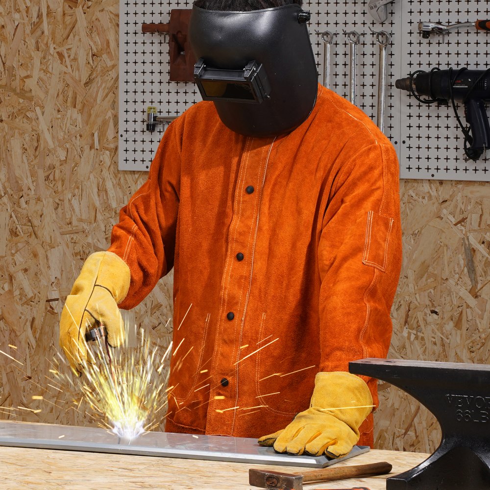 AP-7130 - Heavy-Duty Leather Welding Jacket for Optimal Flame Protection