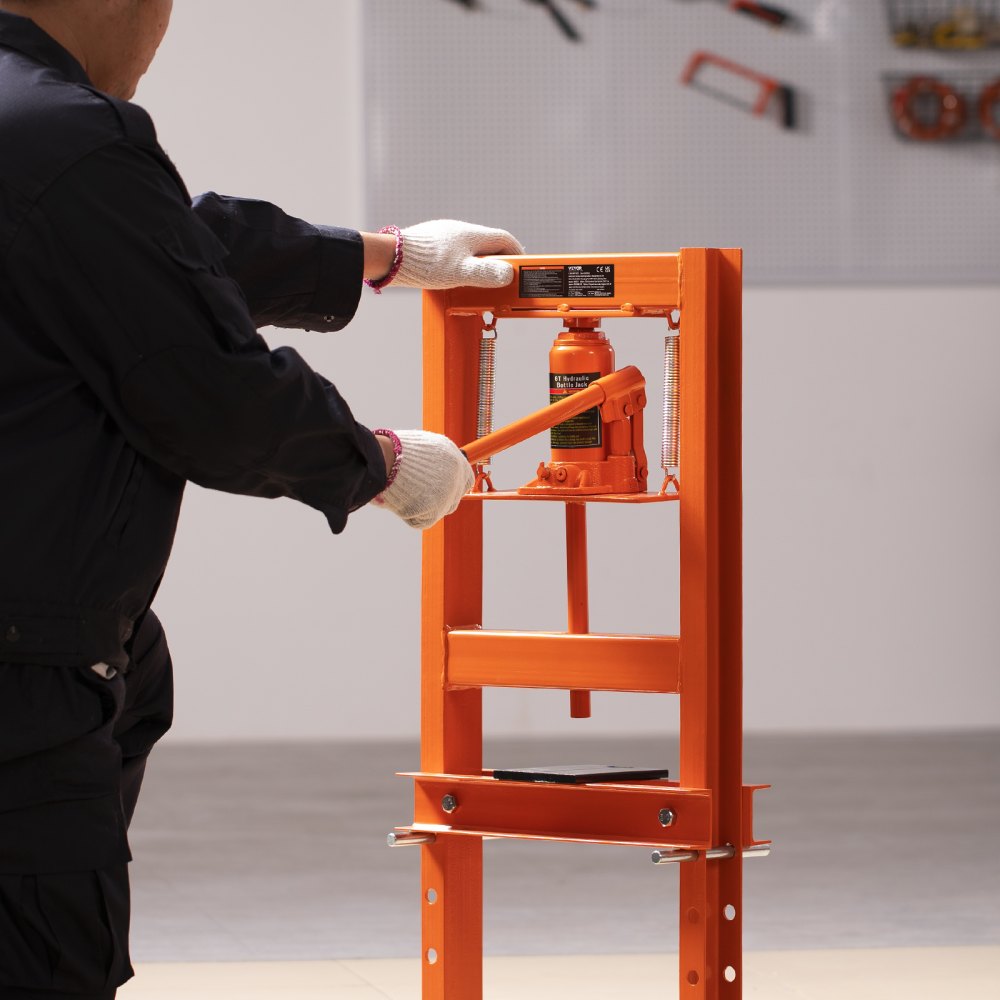 010739784408 - Compact 6 Ton Hydraulic Press for Efficient Workshop Use