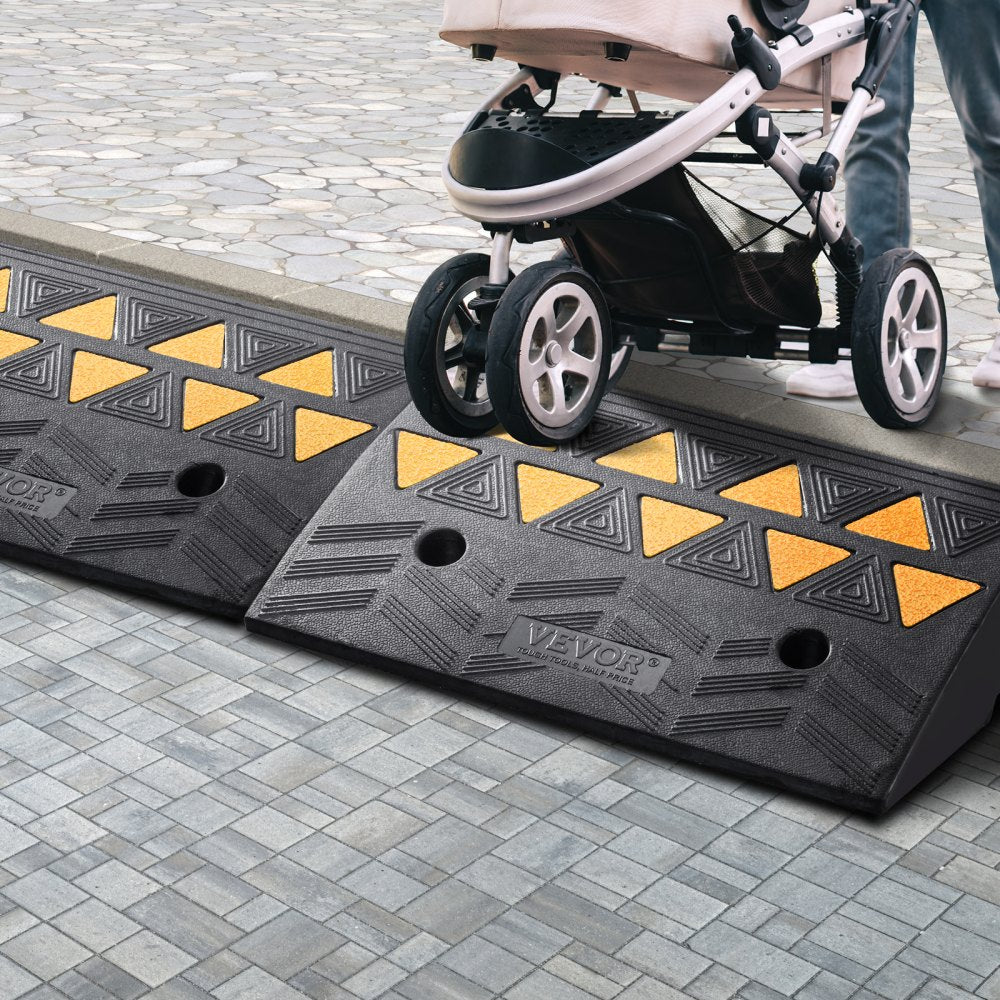 S001 - Heavy-Duty Rubber Curb Ramp for Vehicles, 33069 lbs Capacity