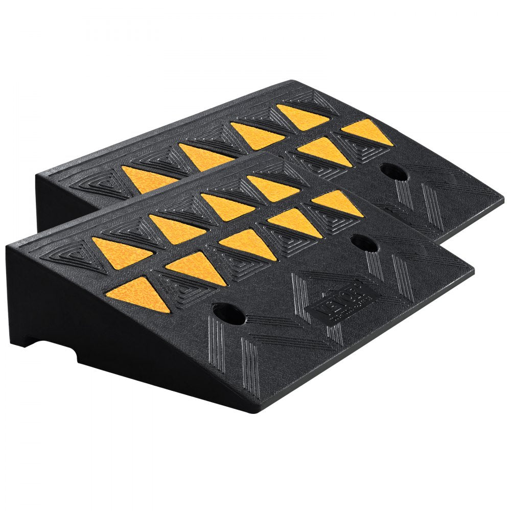 S001 - Heavy-Duty Rubber Curb Ramp, 4.3" Rise, 33,069 lbs Capacity