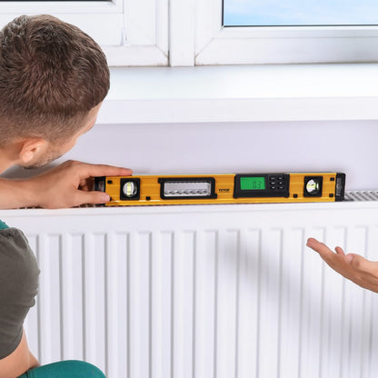 DL405 - 600mm Magnetic Level with LCD Screen and Sound Alert