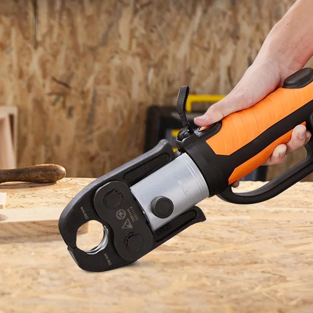PZ-1550 - Ergonomic 18V Pipe Crimping Tool with 6 Dies