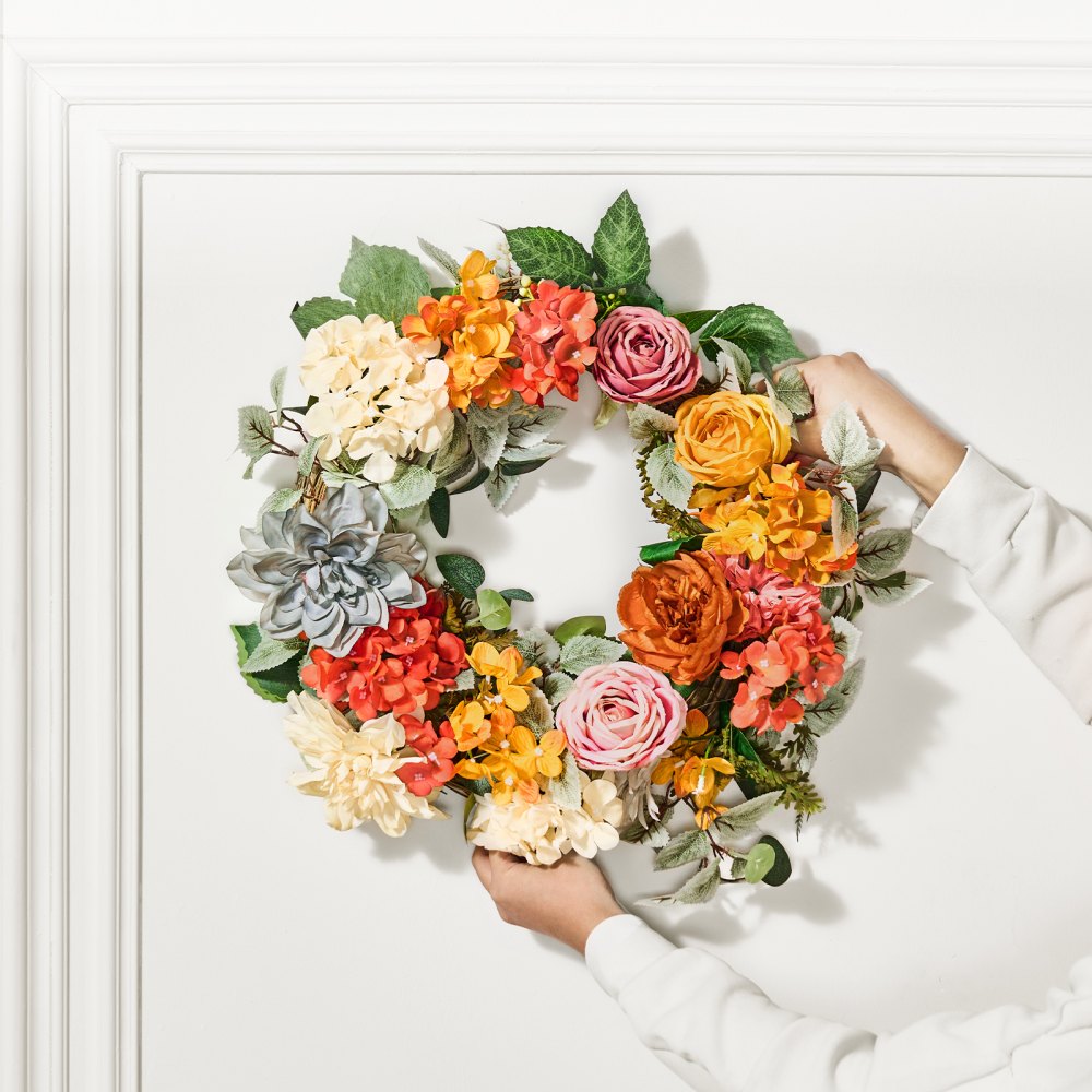 WA53359 - 24" Silk Flower Wreath for All-Season Home Decor
